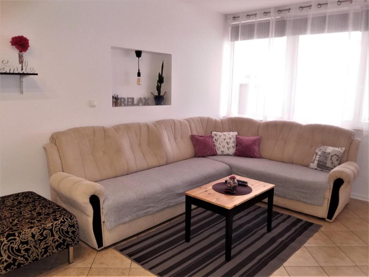 Apartman Luka Kaštela Exterior foto